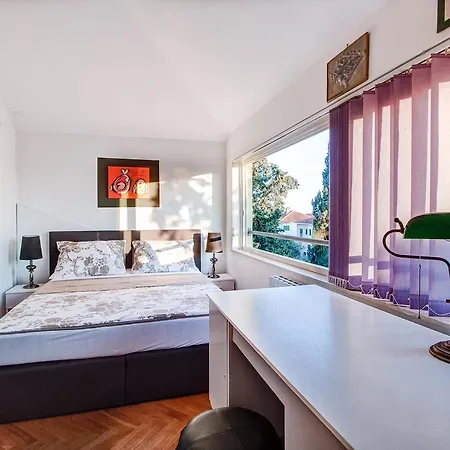 Near Sandy Firule דירה ספליט